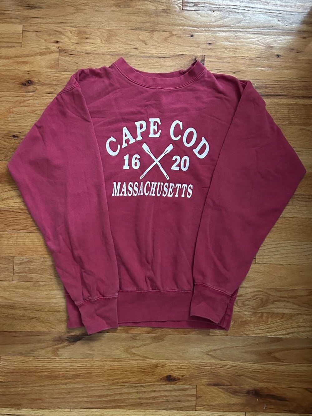Red Cape Cod Crew Neck Women's Small Summer Beach Wardrobe